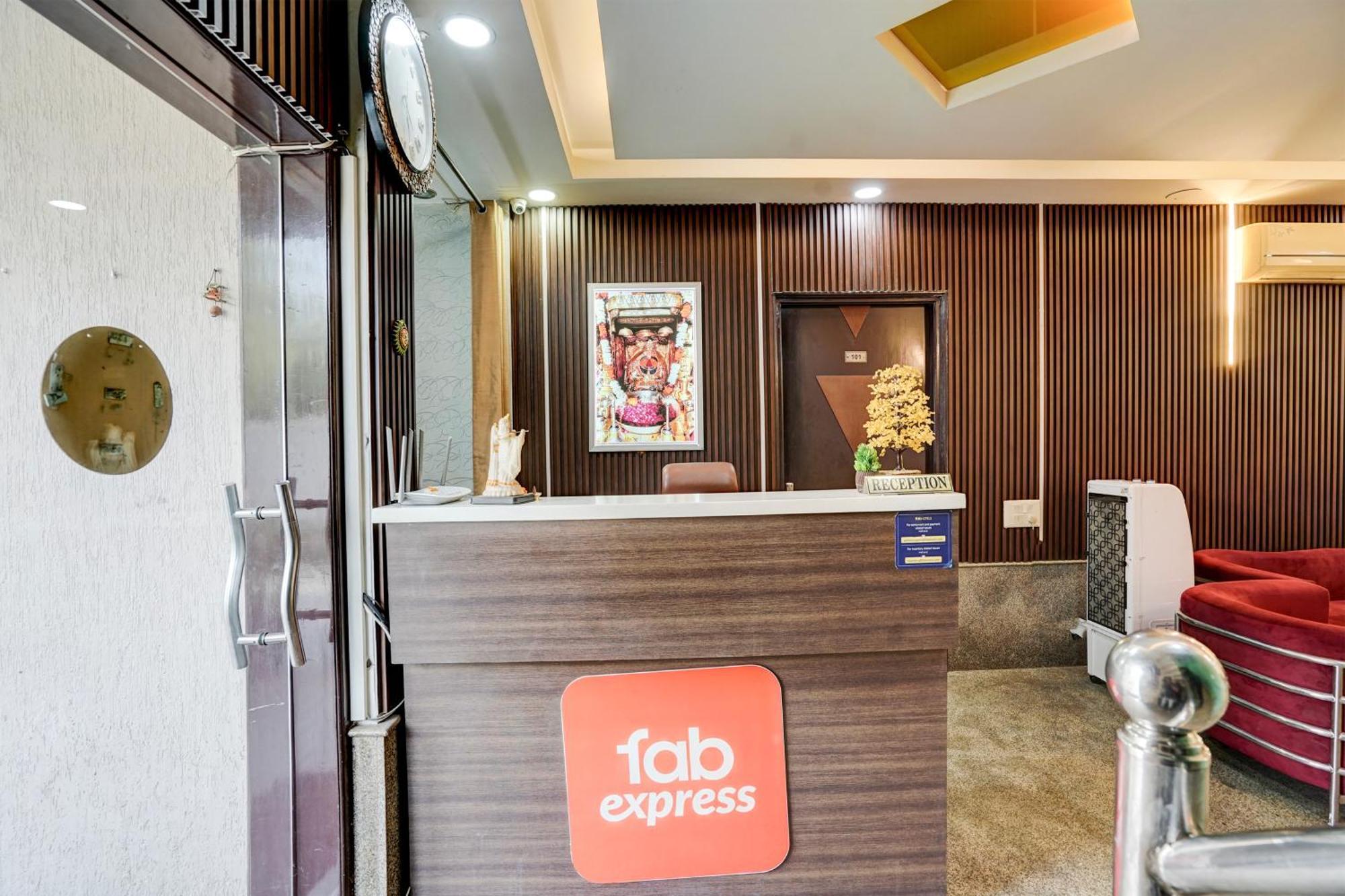 Fabexpress Next Home Gurgáon Kültér fotó